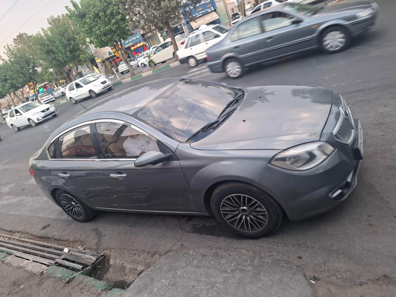 برلیانس H330 دنده‌ای 1500 - 1395