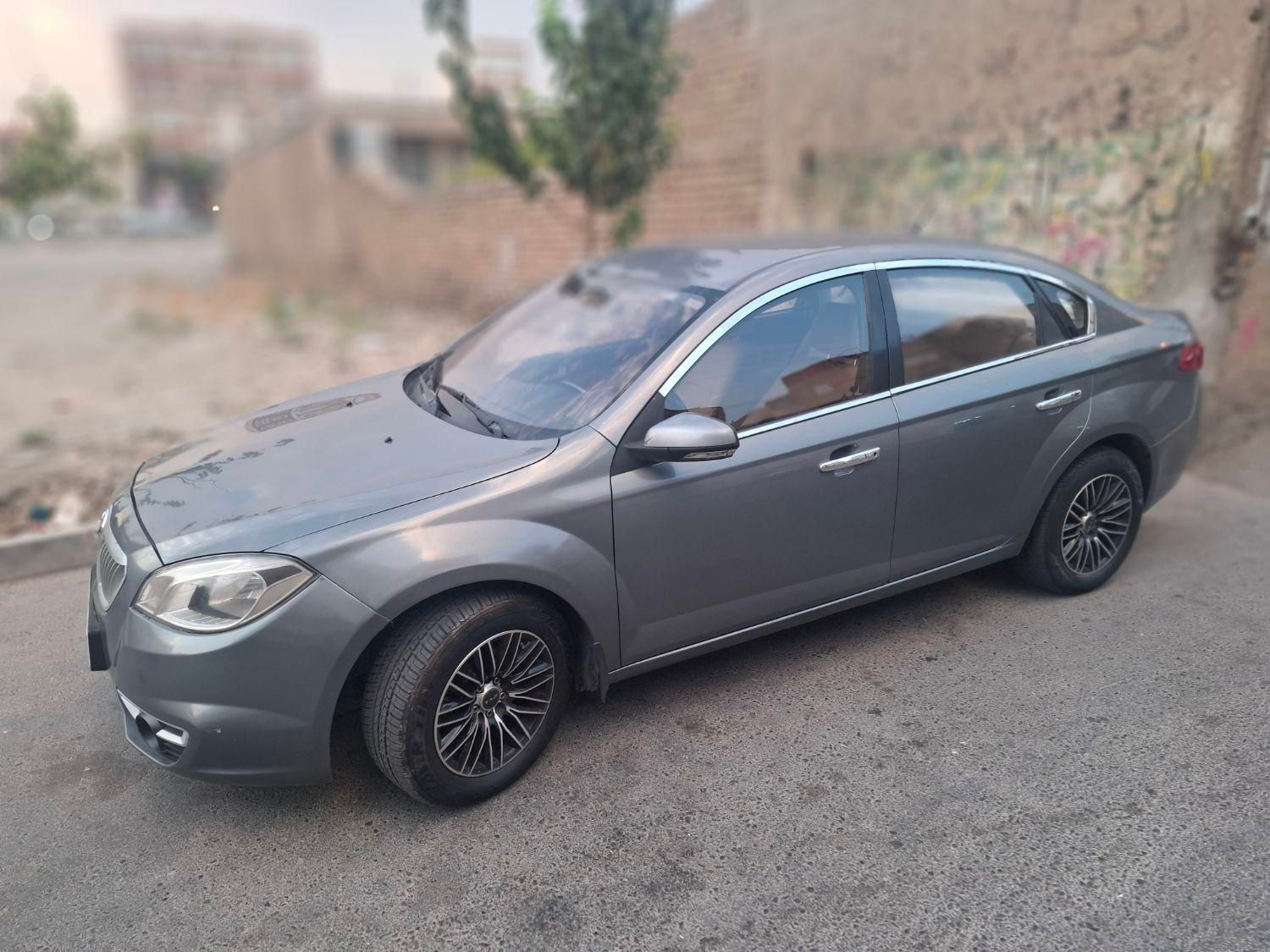 برلیانس H330 دنده‌ای 1500 - 1395