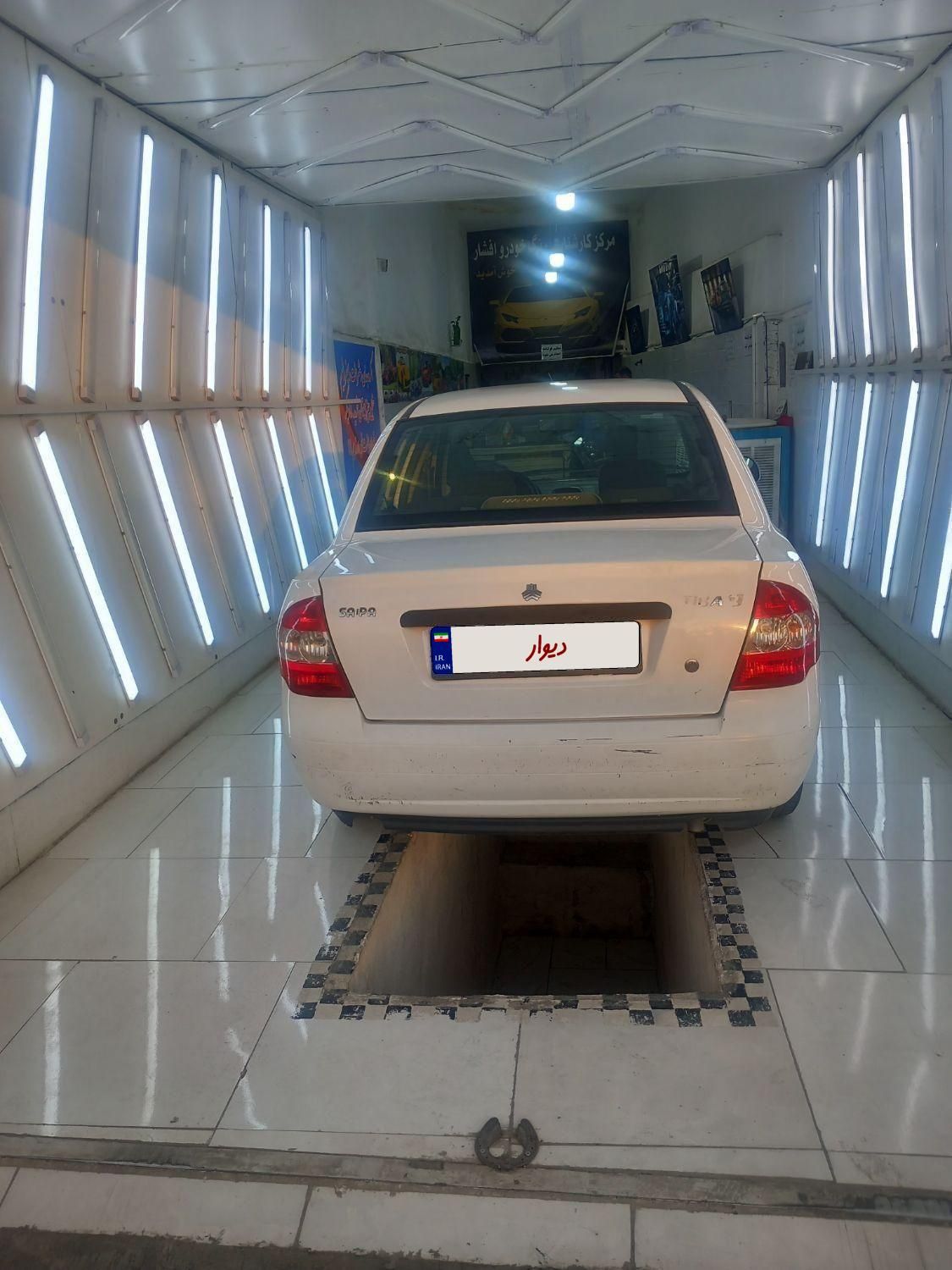 تیبا صندوق دار EX - 1395