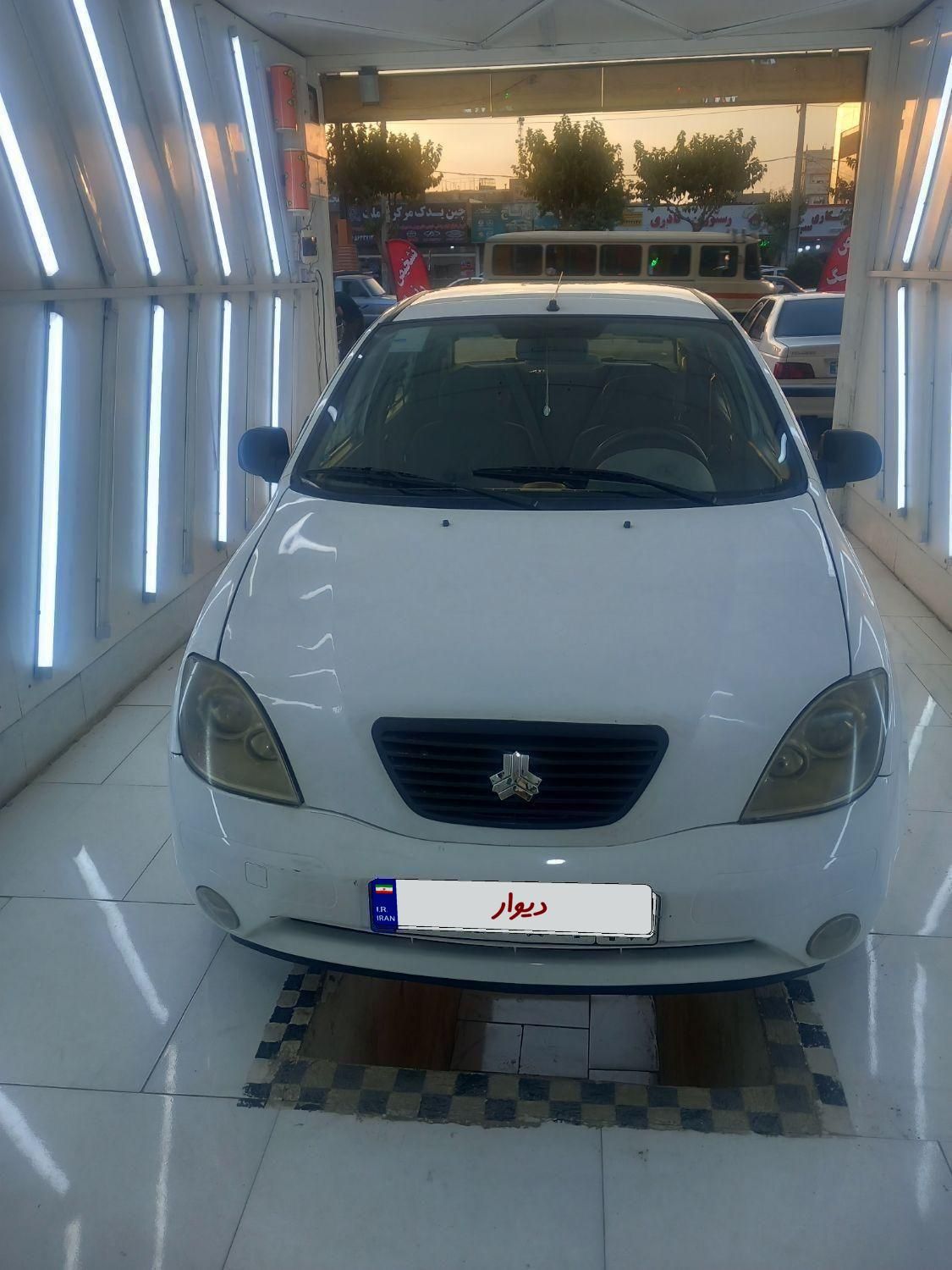 تیبا صندوق دار EX - 1395