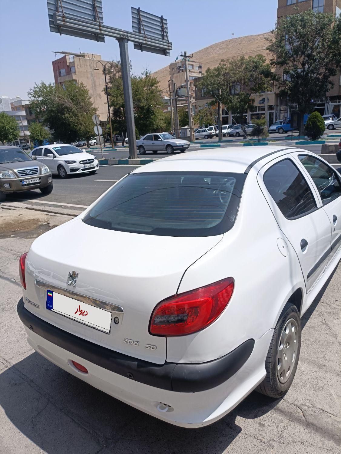 خودرو پژو، ۲۰۶ صندوق دار آگهی ann_19477914