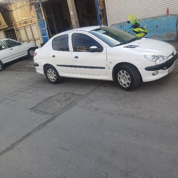 پژو ۲۰۶ صندوق دار v8 - 1394
