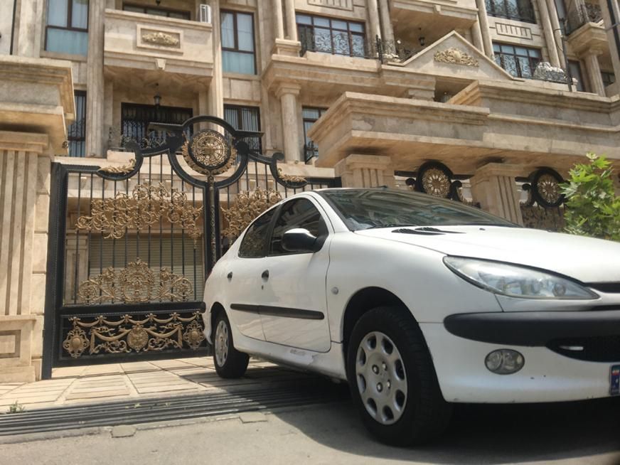 پژو ۲۰۶ صندوق دار v8 - 1390