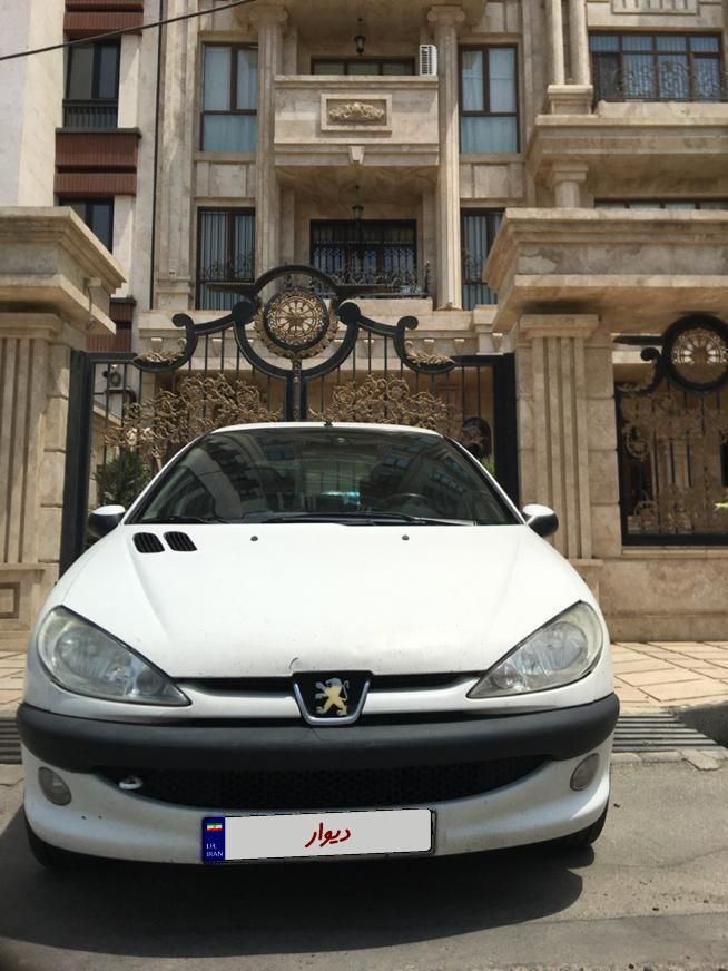 پژو ۲۰۶ صندوق دار v8 - 1390