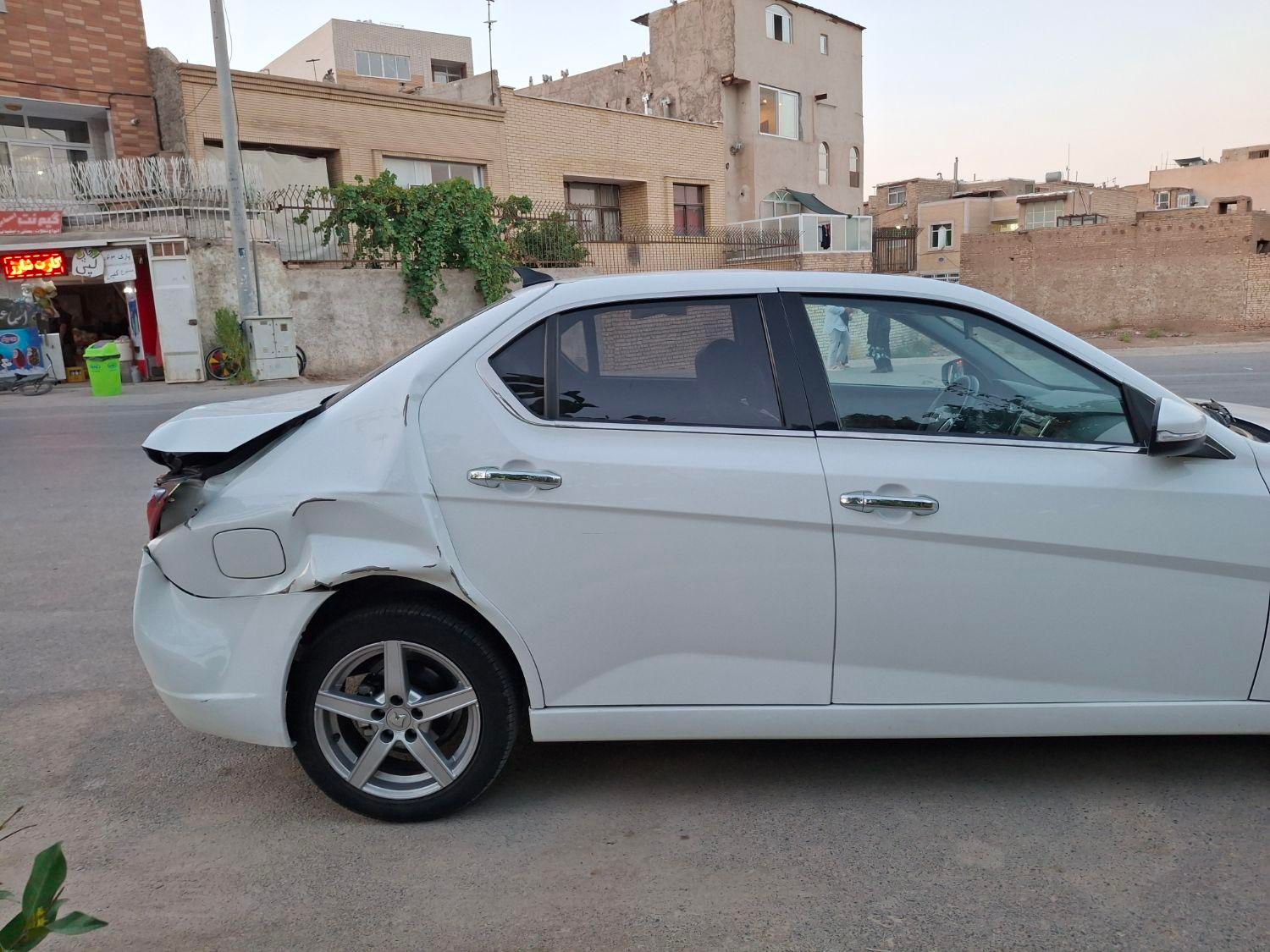 دنا پلاس توربو اتوماتیک - 1402