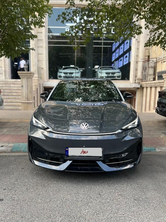 فولکس گلف GTI - 2024