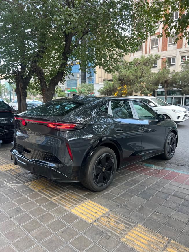 فولکس گلف GTI - 2024