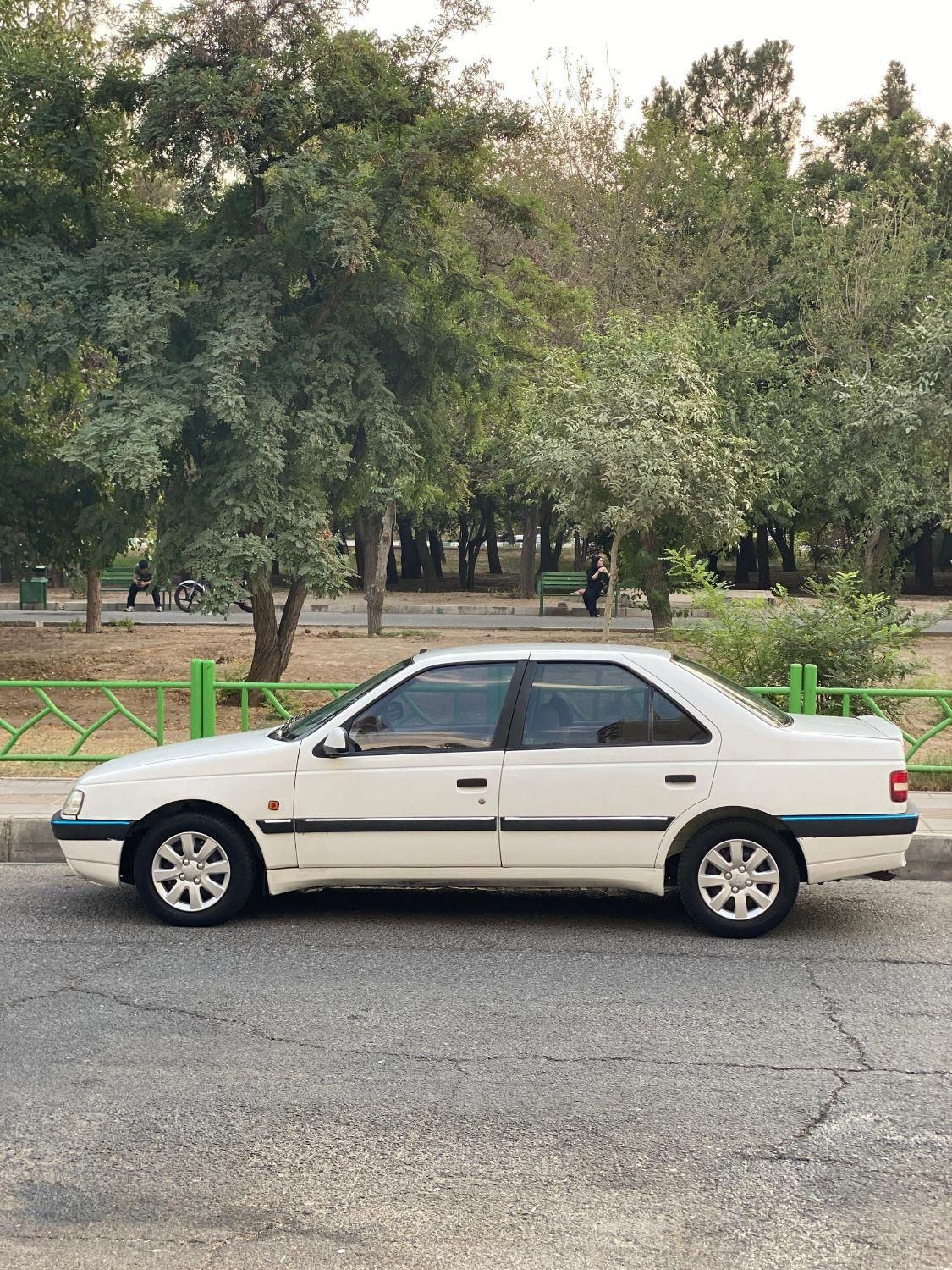 پژو 405 SLX بنزینی TU5 - 1392
