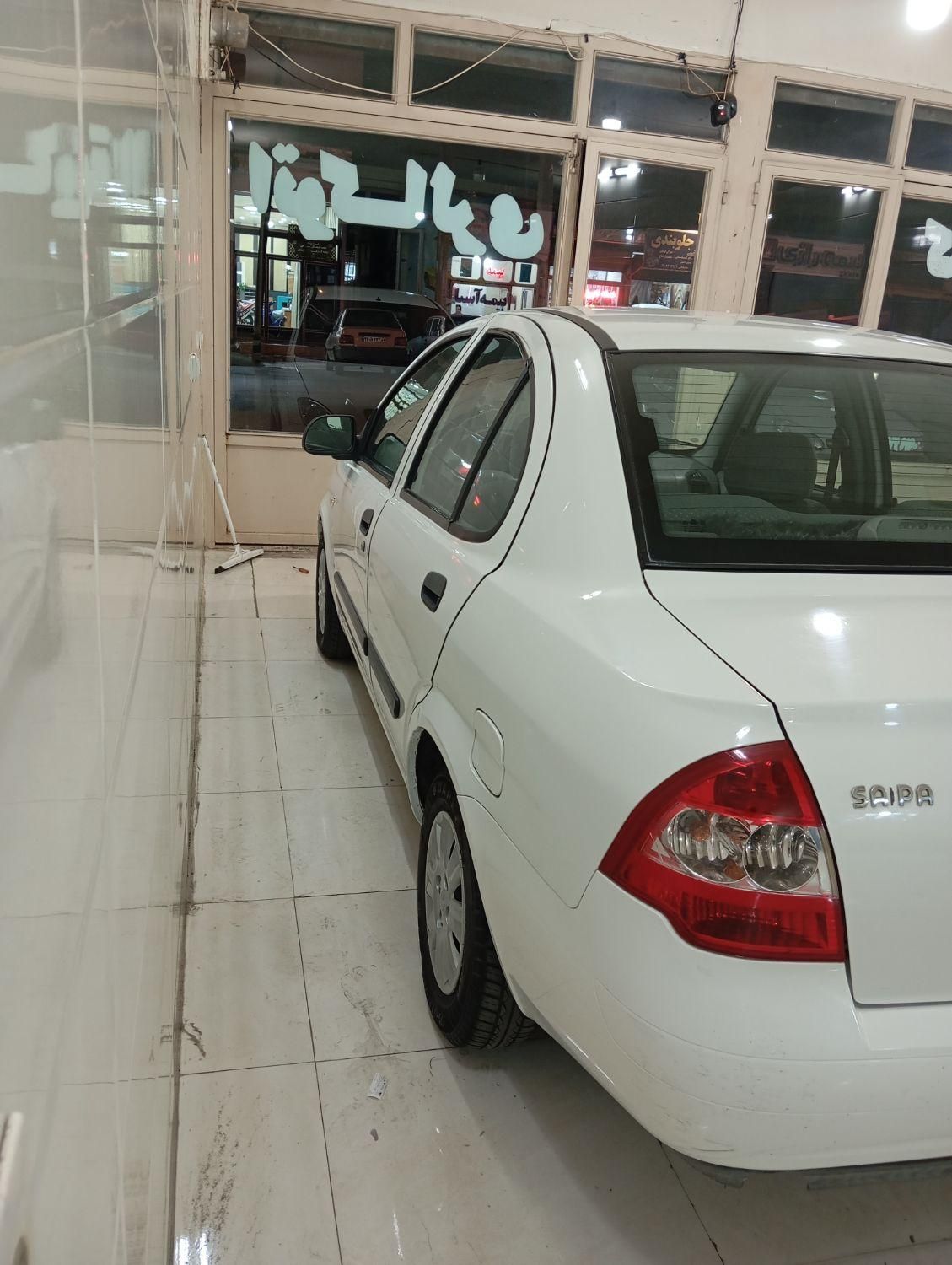تیبا صندوق دار SX - 1392