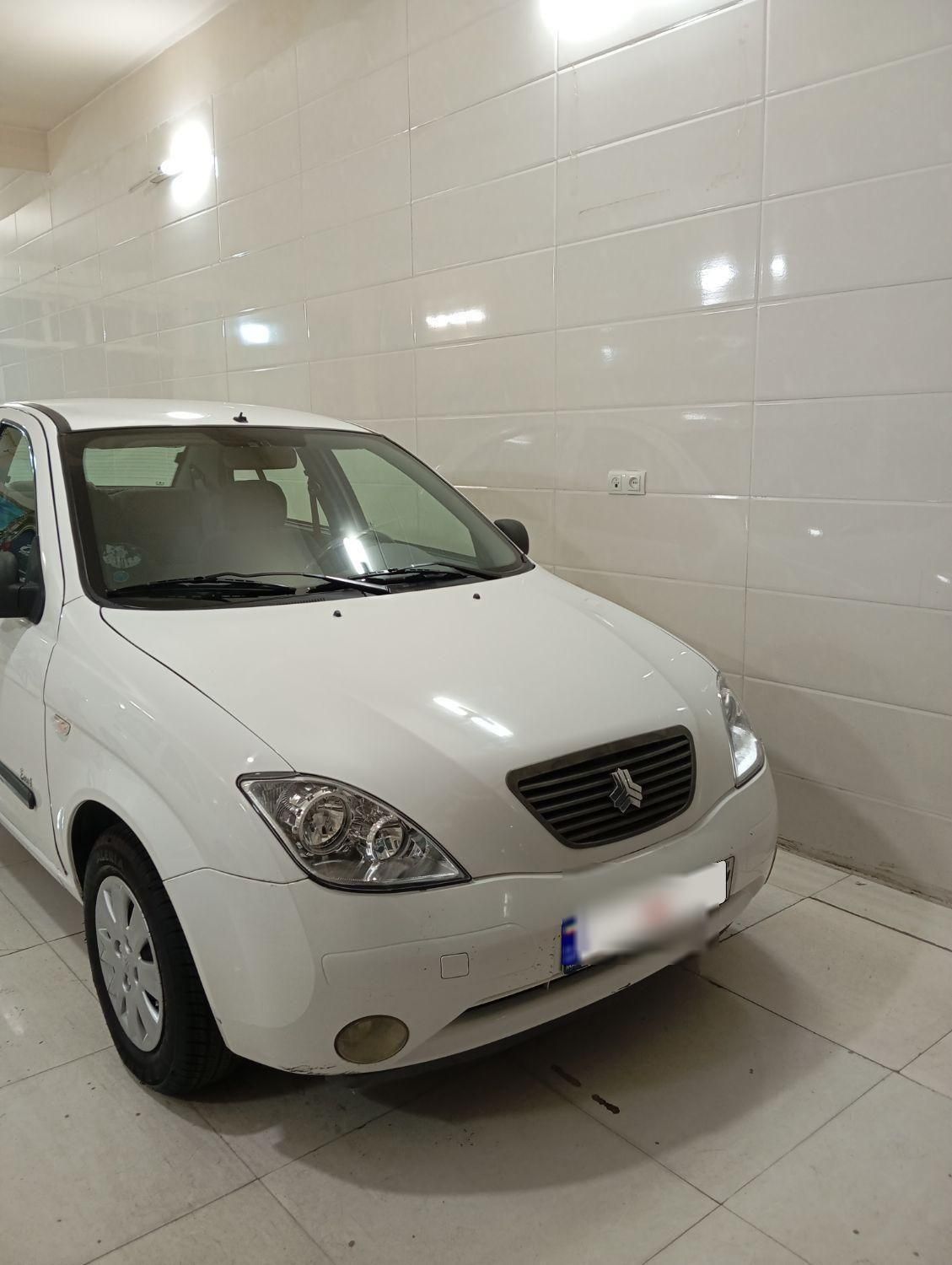 تیبا صندوق دار SX - 1392