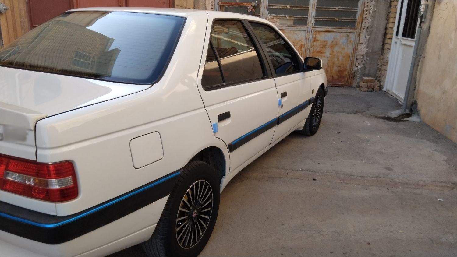 پژو 405 SLX بنزینی TU5 - 1393