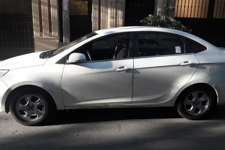 جک J4 اتوماتیک ساده - 1401
