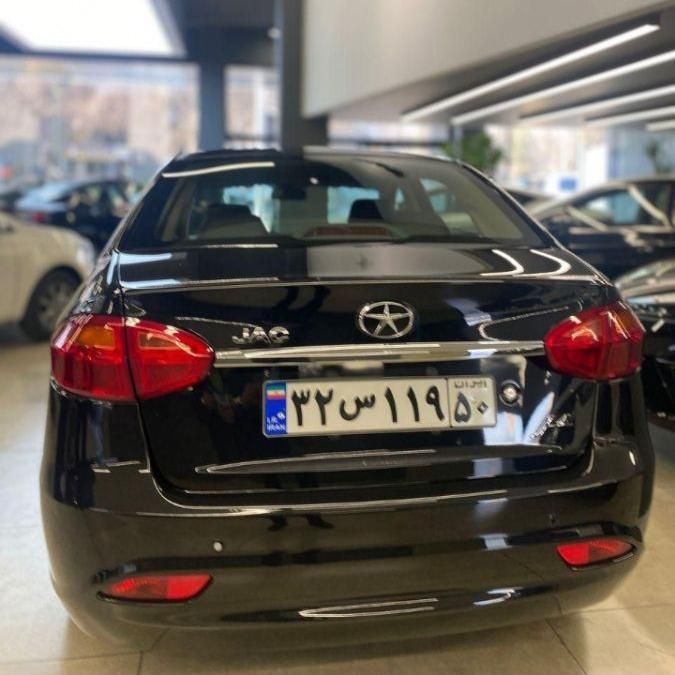 جک J4 اتوماتیک ساده - 1404