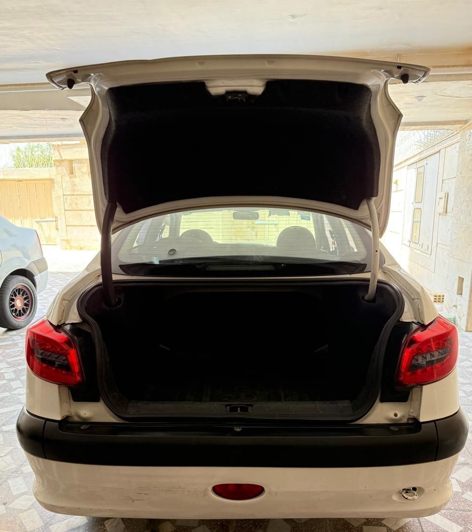 پژو ۲۰۶ صندوق دار v8 - 1399