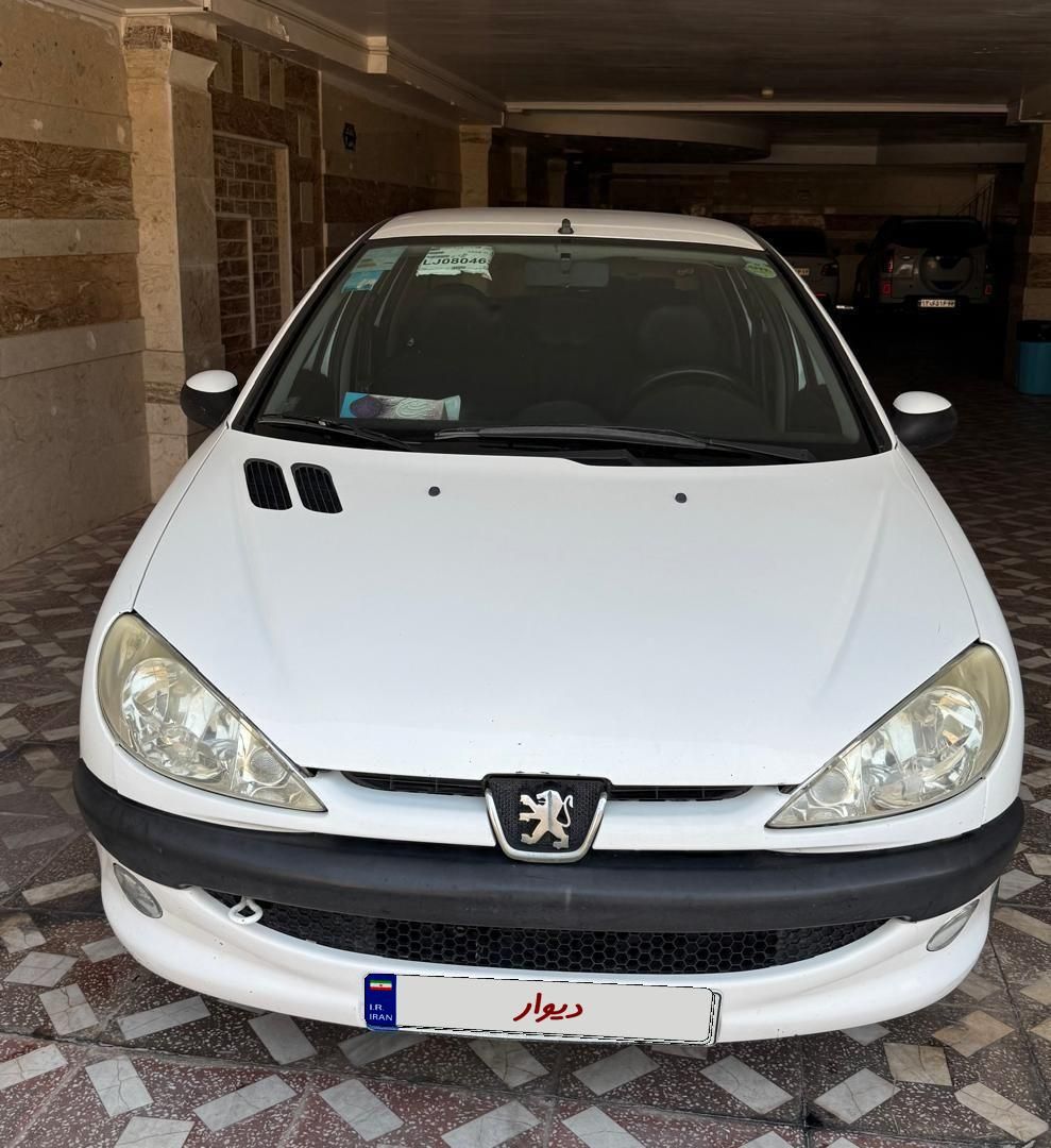 پژو ۲۰۶ صندوق دار v8 - 1399