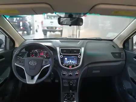 جک J4 اتوماتیک ساده - 1404