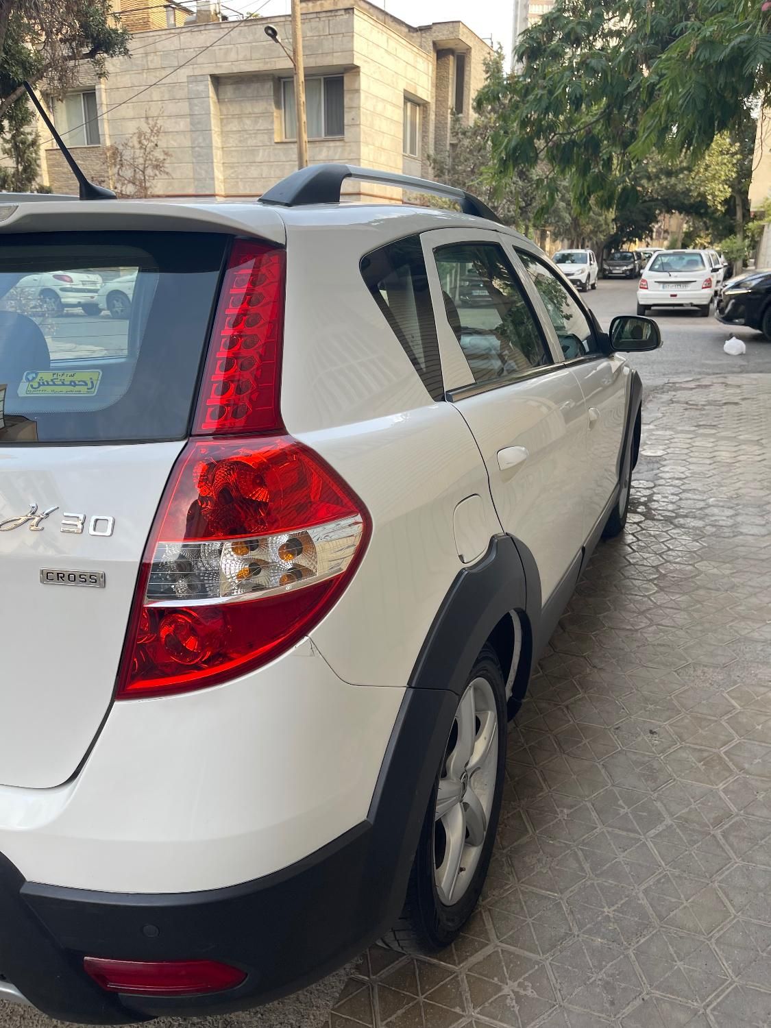 دانگ فنگ H30 کراس اتوماتیک - 1397