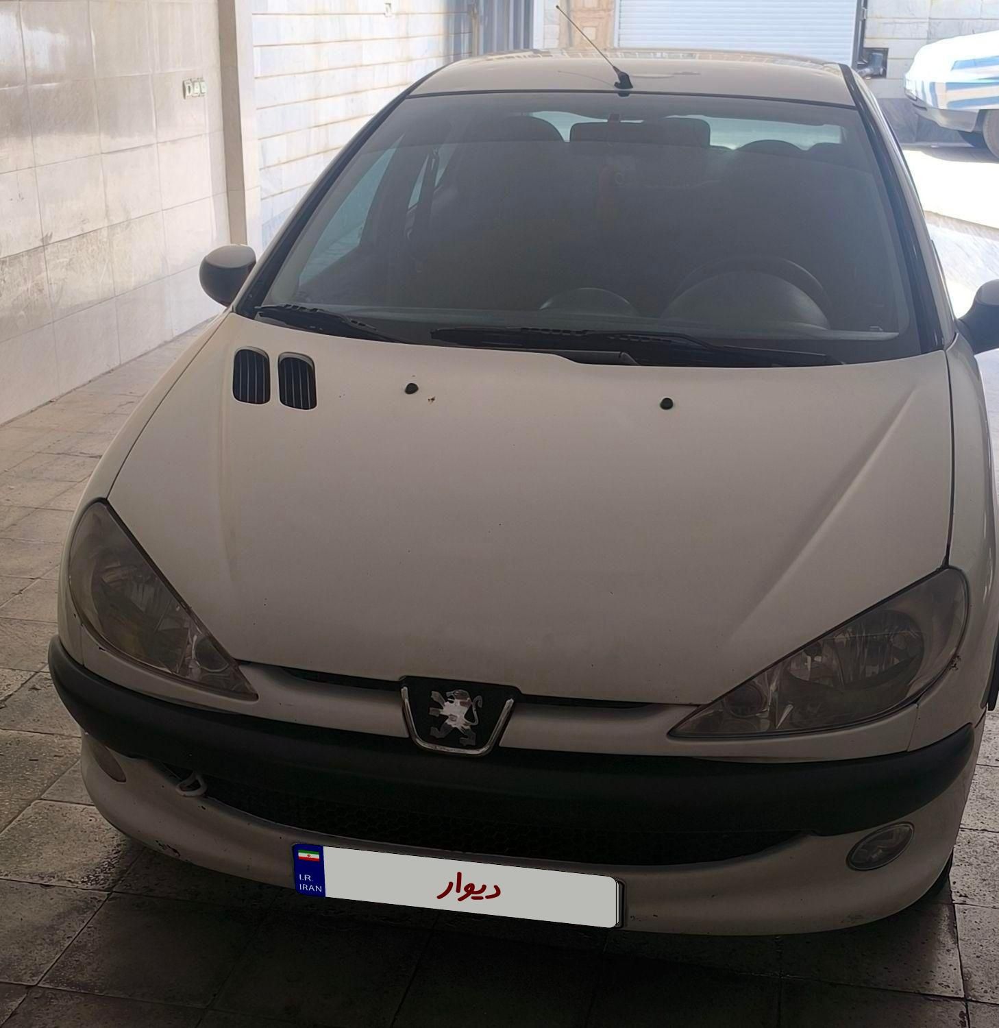 پژو ۲۰۶ صندوق دار v8 - 1393