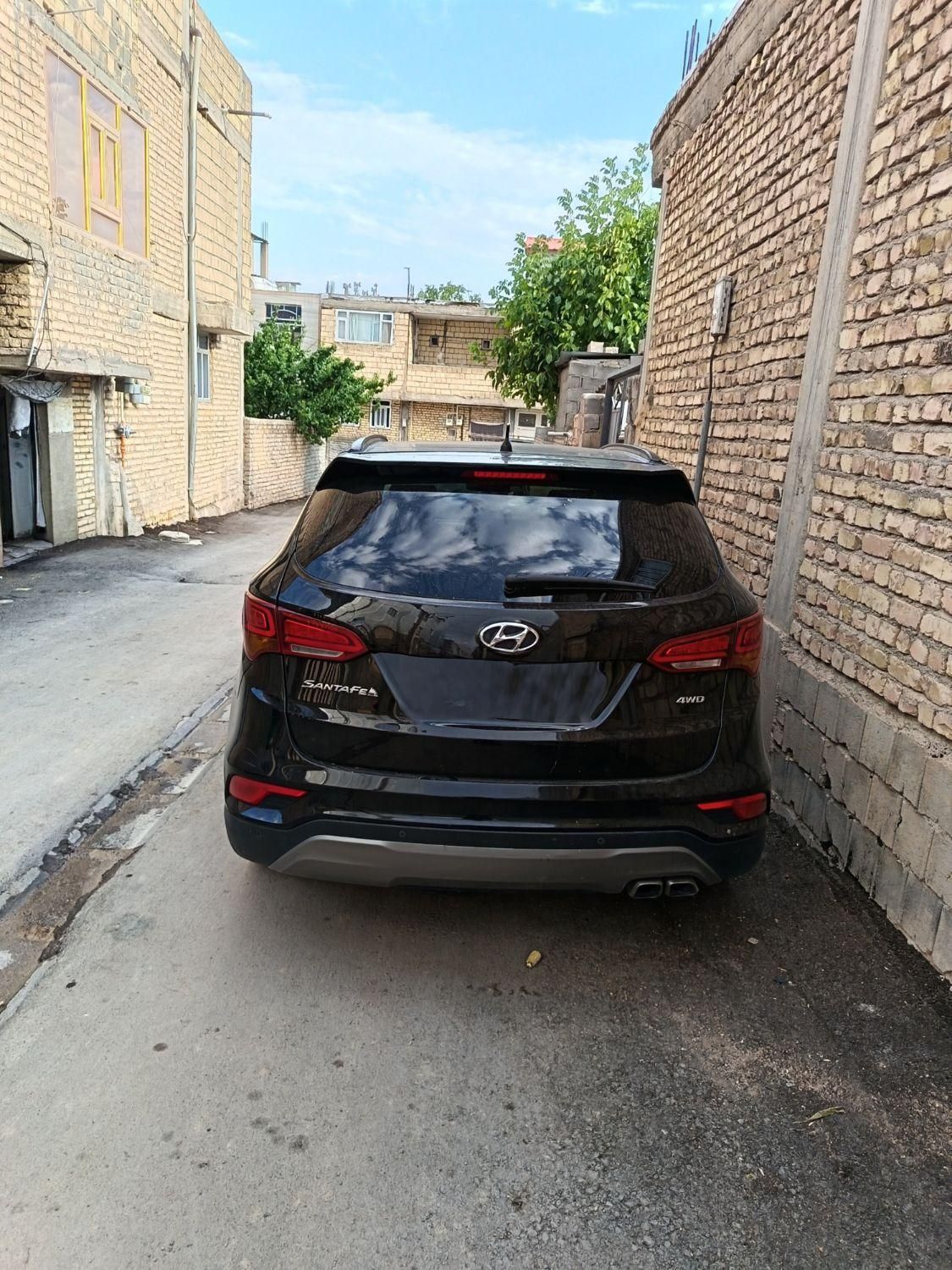 خودرو هیوندای، سانتافه آگهی ann_19479835