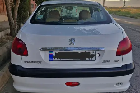 پژو ۲۰۶ صندوق دار v8 - 1399
