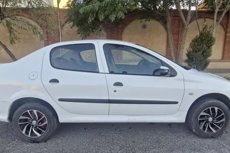 پژو ۲۰۶ صندوق دار v8 - 1399