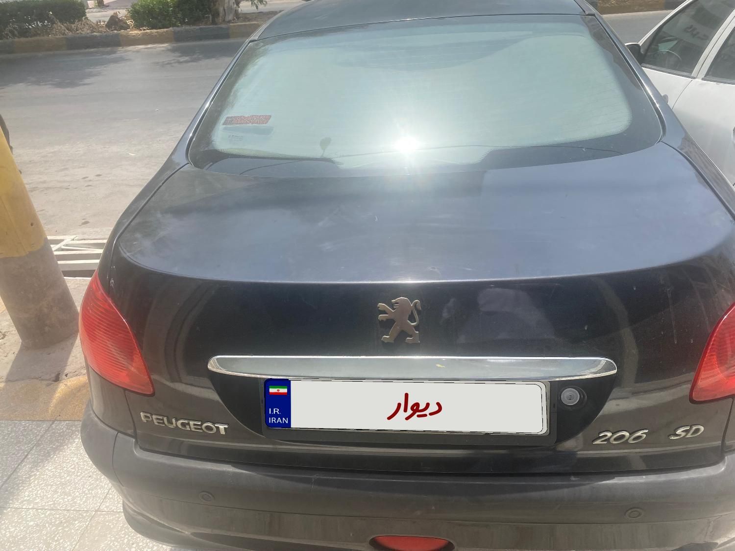 پژو ۲۰۶ صندوق دار v8 - 1395