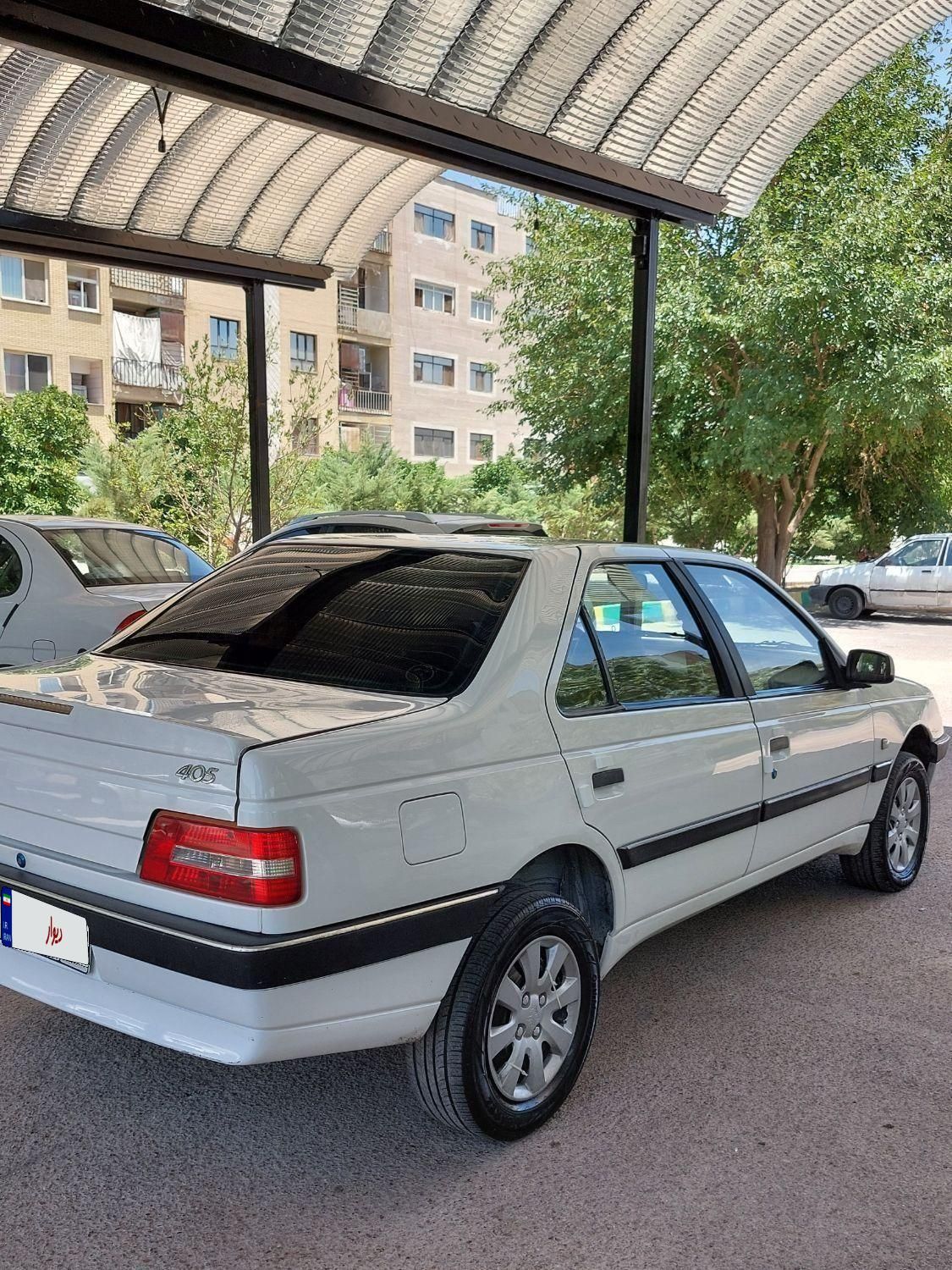 پژو 405 SLX بنزینی  XU7 - 1390