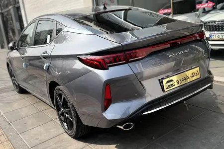 خودرو کی ام سی، J7 آگهی ann_19480154