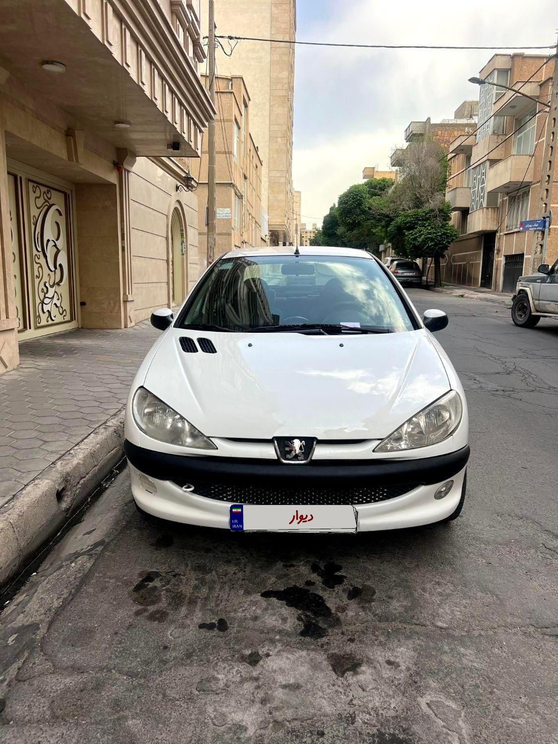 خودرو پژو، ۲۰۶ صندوق دار آگهی ann_19480223