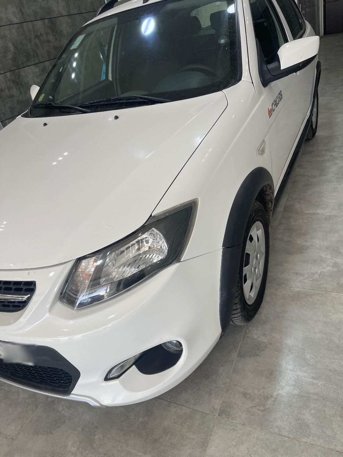 خودرو کوییک، معمولی آگهی ann_19480248