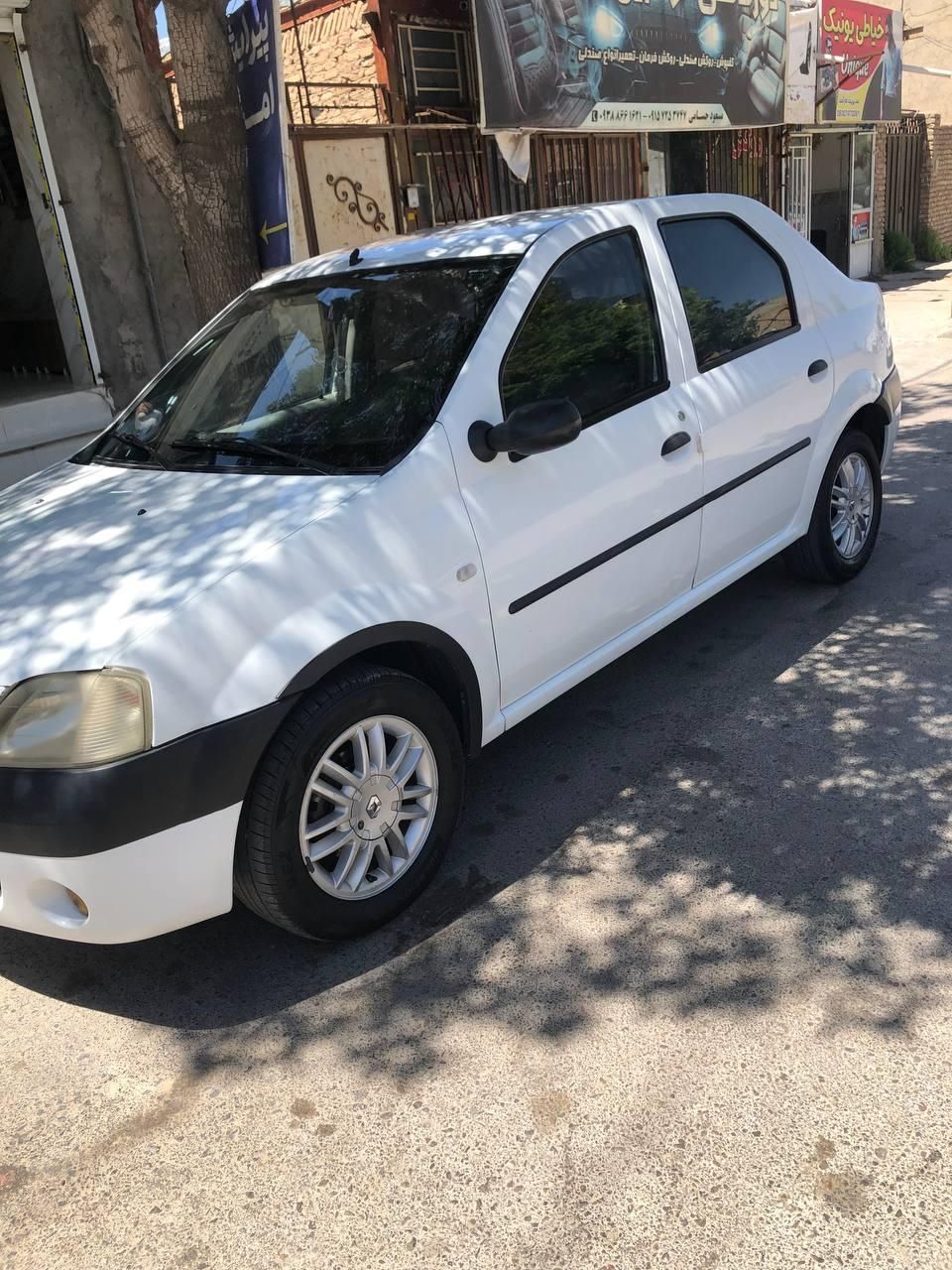 خودرو رنو، تندر 90 آگهی ann_19480315