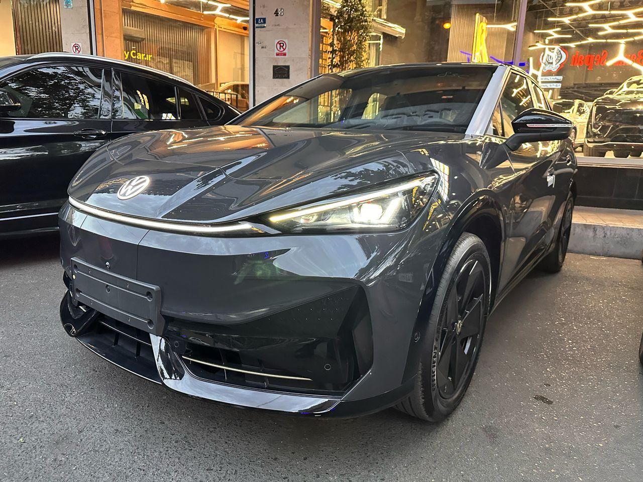 فولکس گلف GTI - 2024