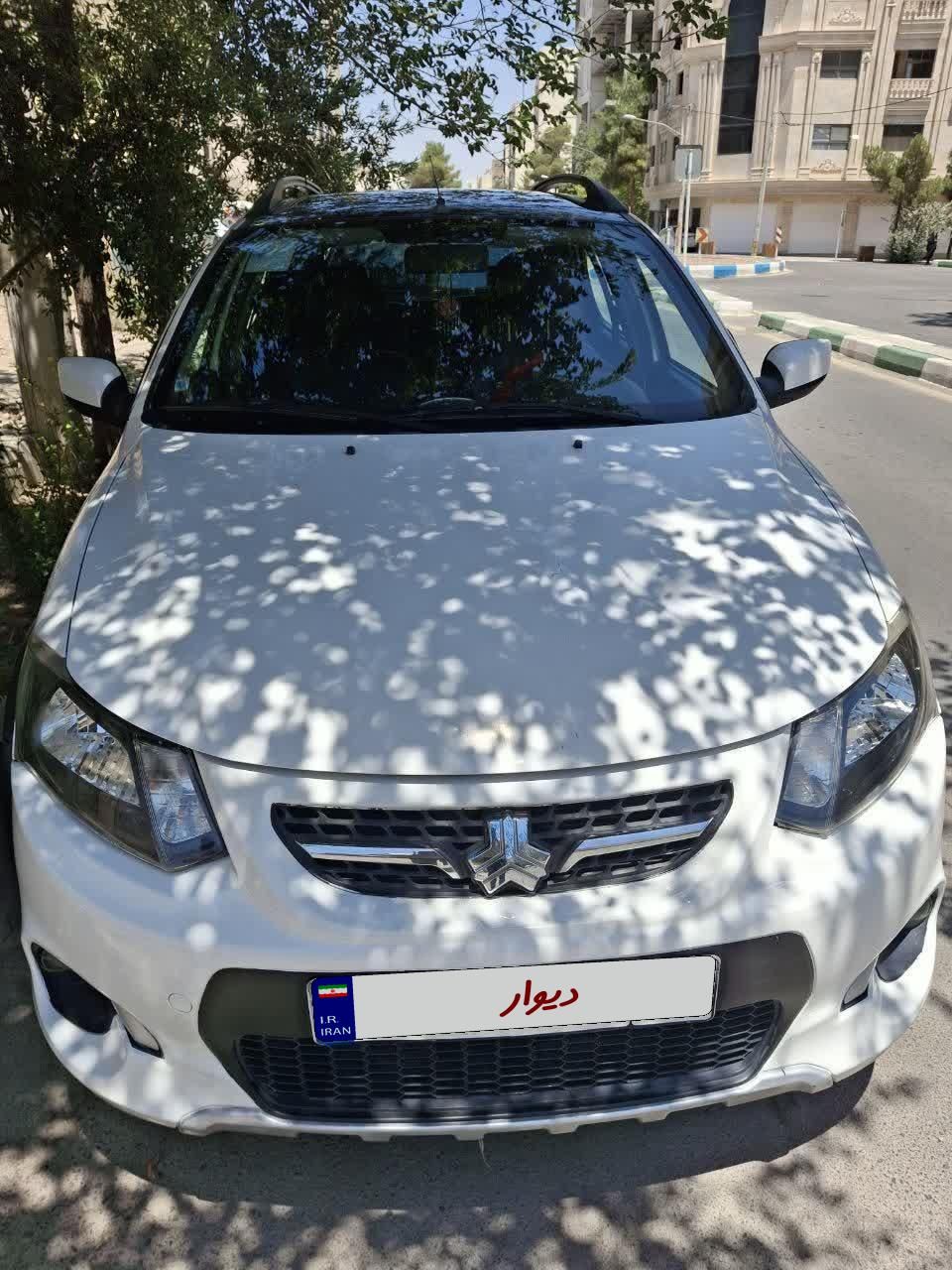 خودرو کوییک، R آگهی ann_19480687