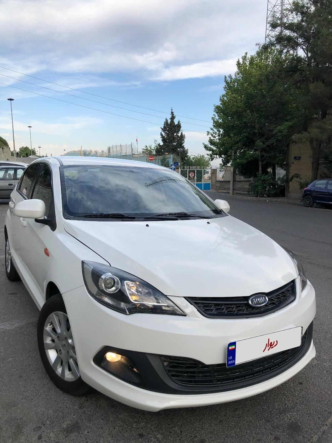 ام وی ام 315 هاچ بک ساده دنده ای - 1394