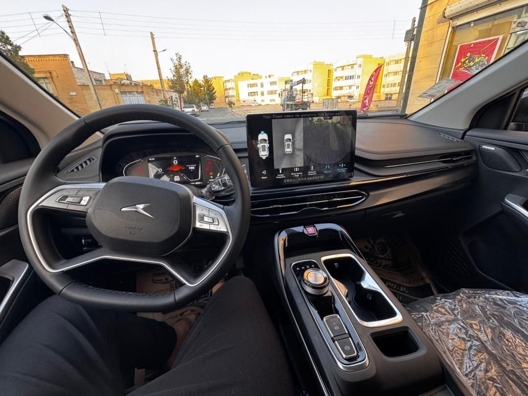 کی ام سی X5 ۱.۵ لیتر توربو - 2025