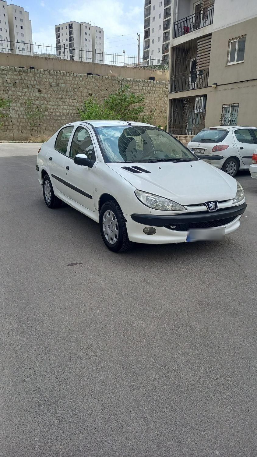 پژو ۲۰۶ صندوق دار v8 - 1394