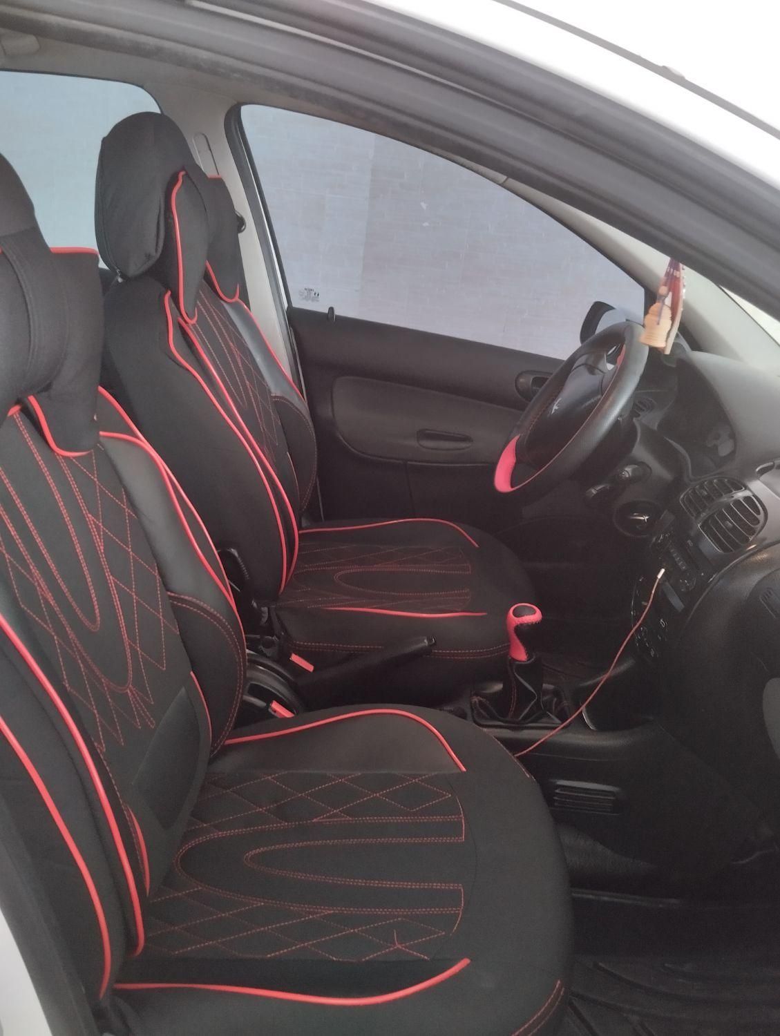 پژو ۲۰۶ صندوق دار v8 - 1397