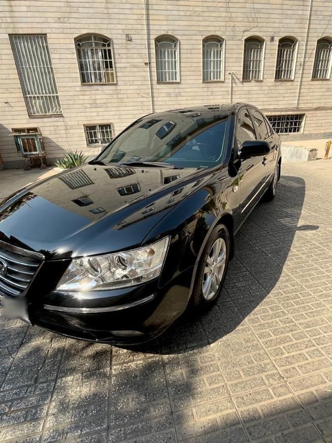 هیوندای سوناتا دنده‌ای NF 2400 - 2009