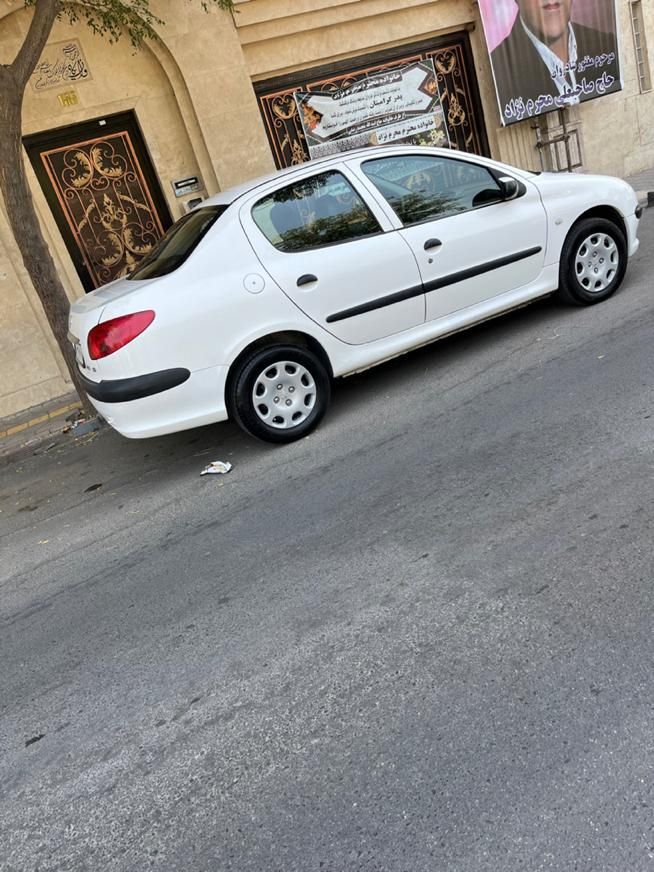 پژو ۲۰۶ صندوق دار v8 - 1397