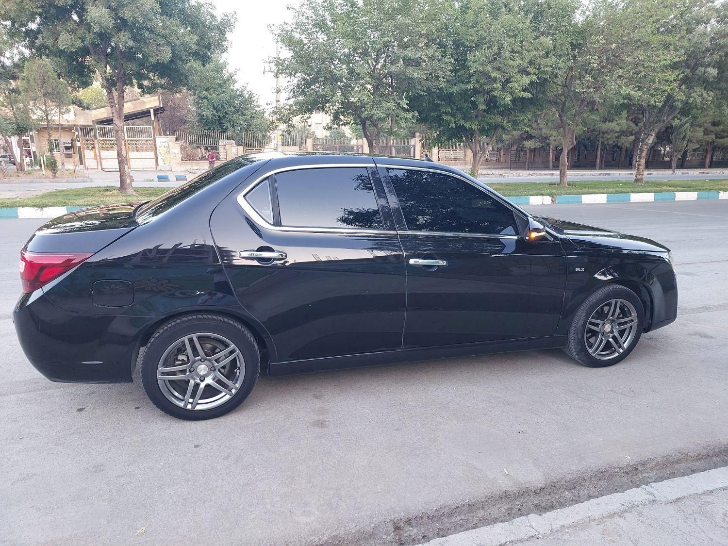 دنا پلاس تیپ ۲ سانروف ۴ ایربگ - 1398