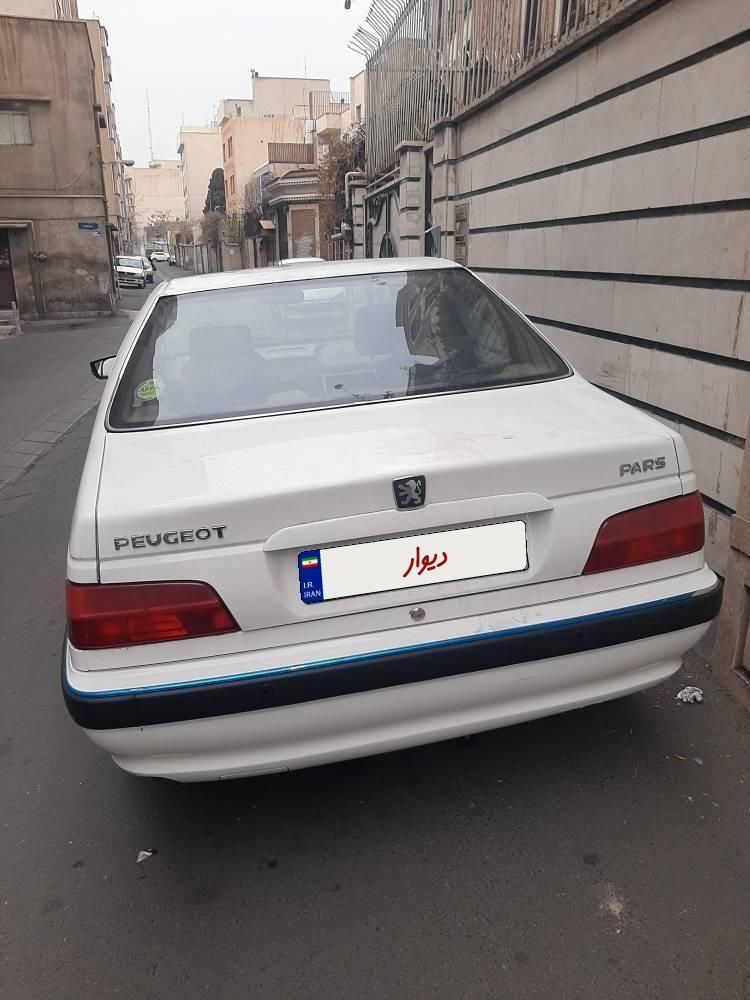 پژو پارس XU7P - 1402