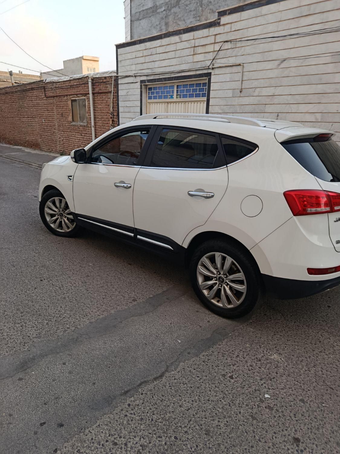 جک S5 اتوماتیک - 1395