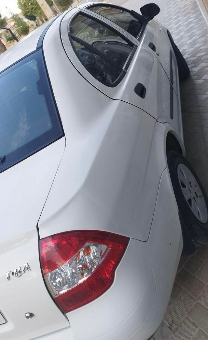 تیبا صندوق دار SX - 1400