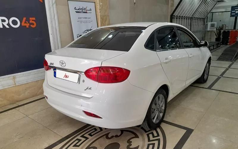 جک J4 اتوماتیک ساده - 1403