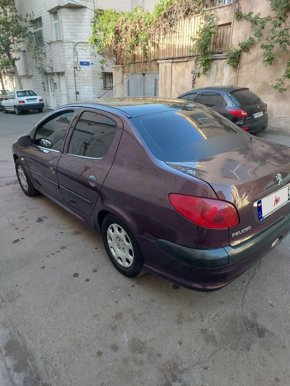 پژو ۲۰۶ صندوق دار v8 - 1390