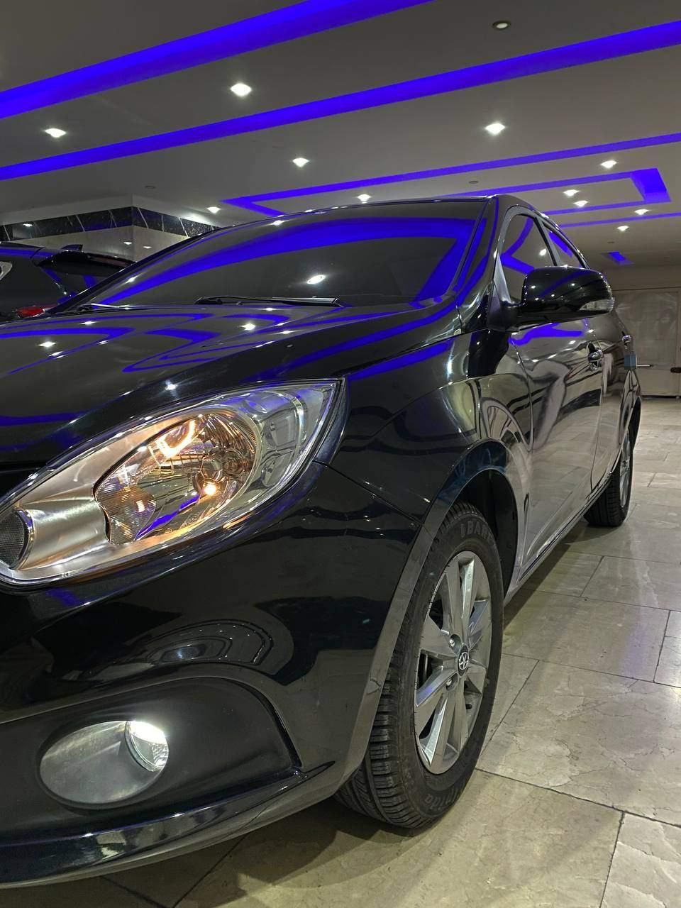 جک J4 اتوماتیک ساده - 1403