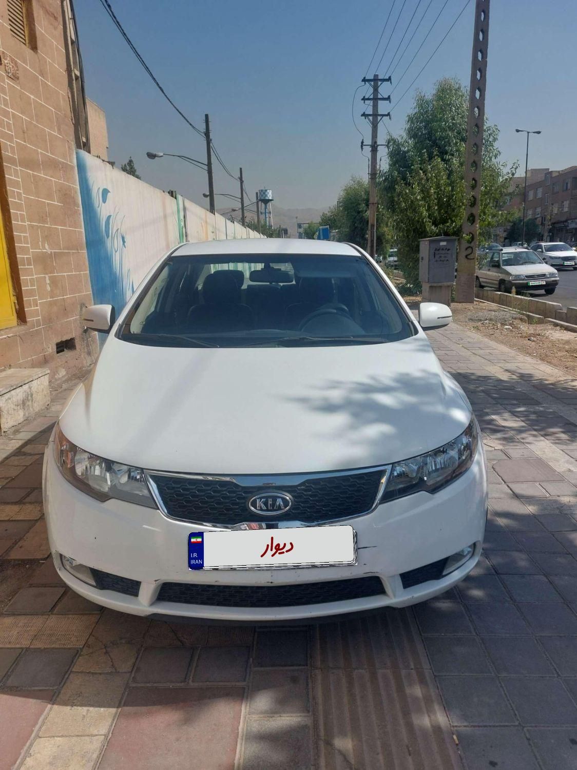خودرو کیا، سراتو مونتاژ آگهی ann_19482695