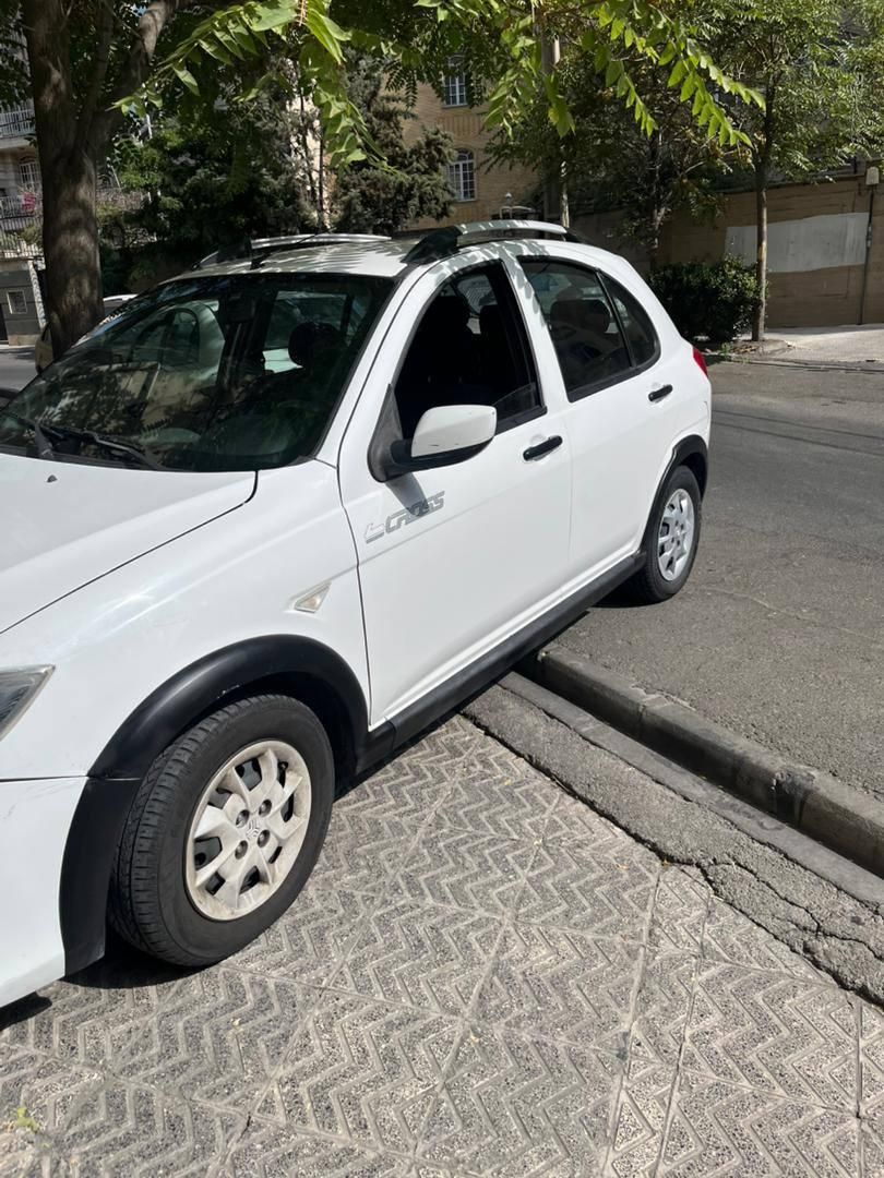 خودرو کوییک، معمولی آگهی ann_19482765