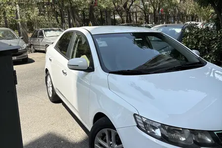 خودرو کیا، سراتو مونتاژ آگهی ann_19483069
