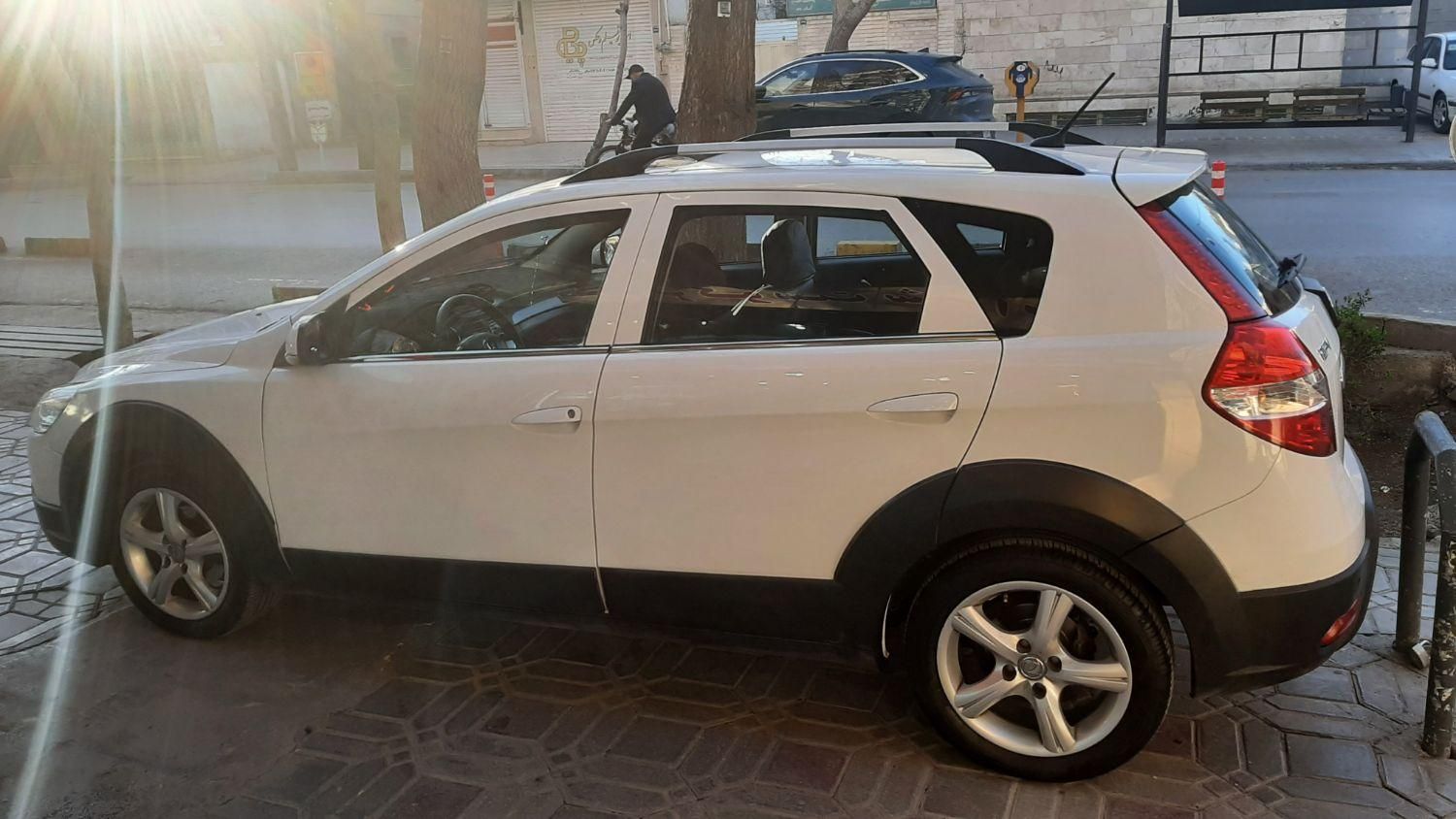 دانگ فنگ H30 کراس اتوماتیک - 1396